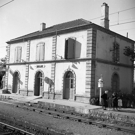 La Gare De Millas Chambres D'Hotes Екстериор снимка