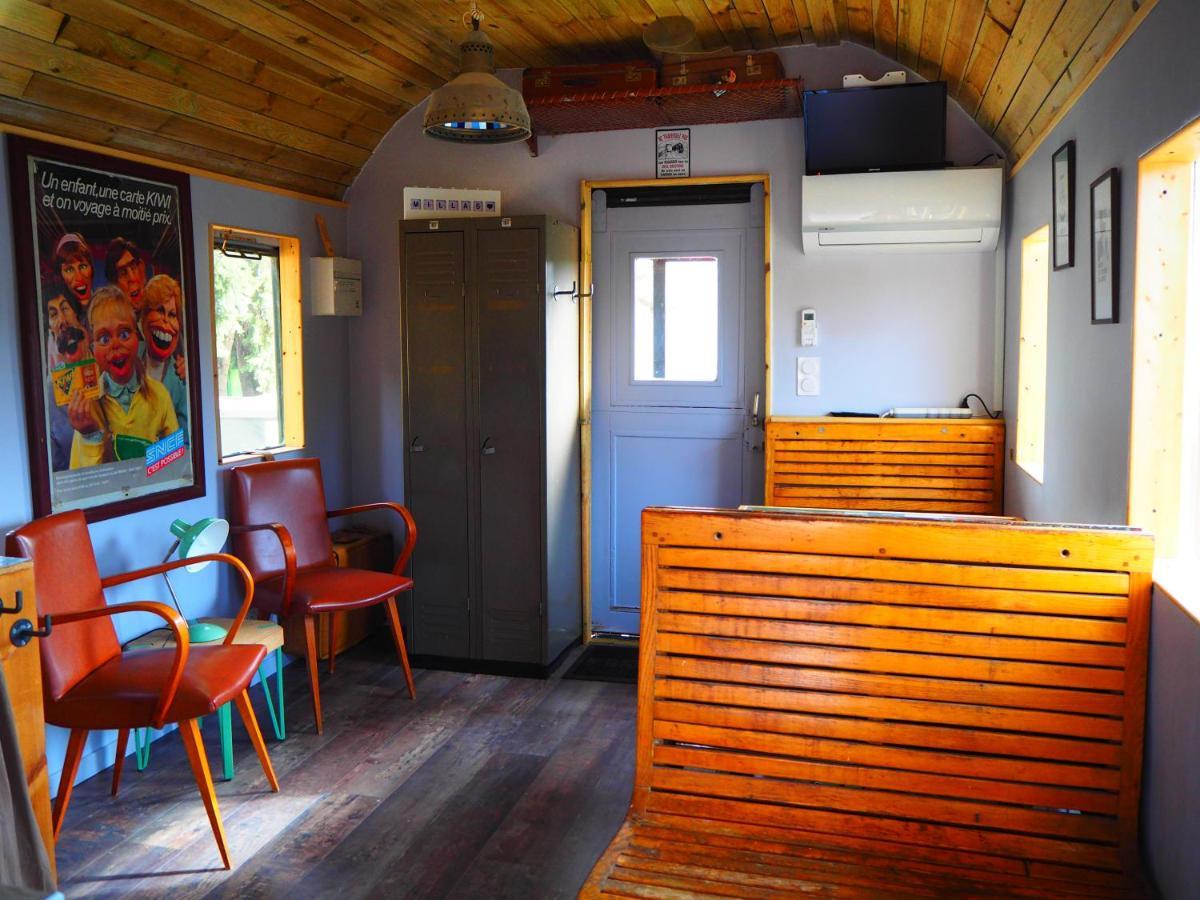 La Gare De Millas Chambres D'Hotes Екстериор снимка